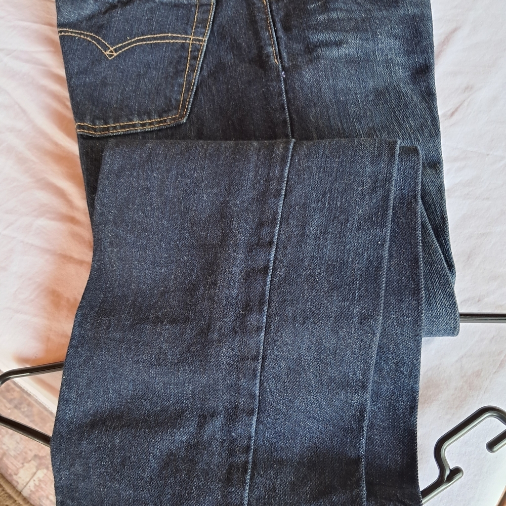 Vintage Levi's Dark Blue Straight Jeans for Men Size 30 10 Husky